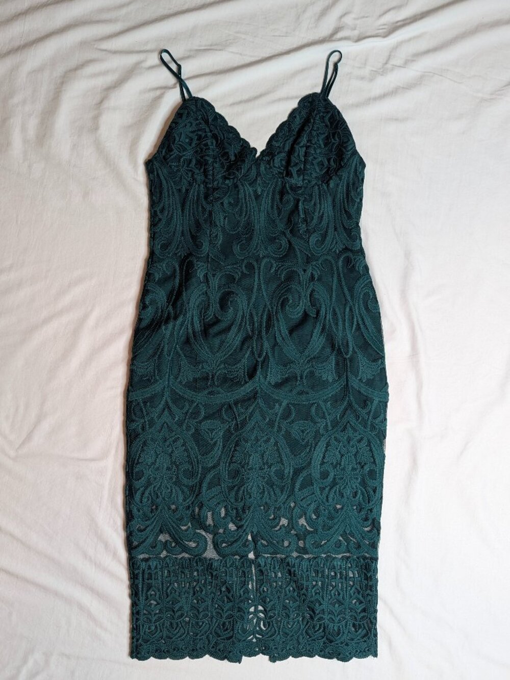 Bardot Formal Lace Cocktail Dress – Hunter Green – Size 8